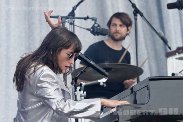 JULIETTE ARMANET - 2018-06-24 - PARIS - Hippodrome de Longchamp - Paris - 